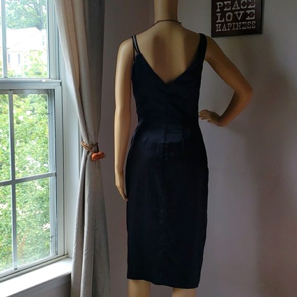 Little Black Dress satin simple elegance sz 6 - Picture 4 of 6